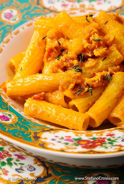 Peppers and pancetta tortiglioni