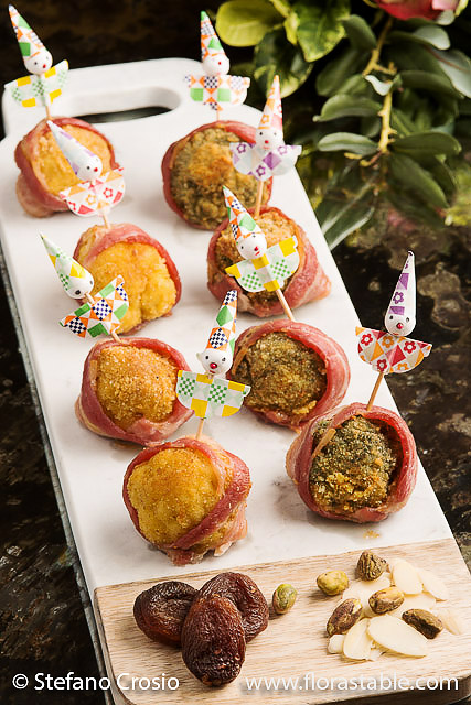 Bacon-Wrapped Cauliflower and Broccoli Florets